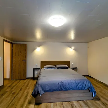 Holiday home Campagne, Confort Moderne : Grand Renove Pour 8 Pers. Avec Terrasse Et Jardin Spacieux - Fr-1-585-135