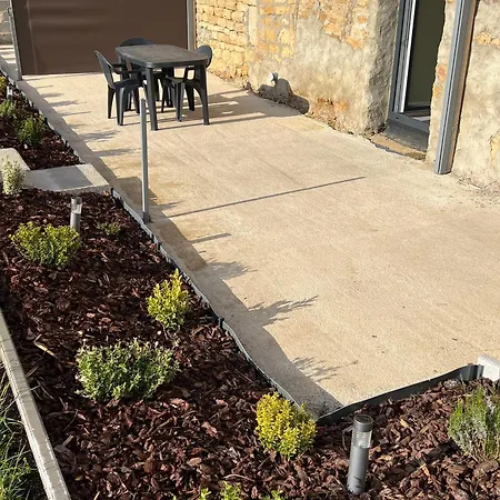 Holiday home Campagne, Confort Moderne : Grand Renove Pour 8 Pers. Avec Terrasse Et Jardin Spacieux - Fr-1-585-135